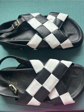 ALOHAS Black & White Checkerboard Cross-Strap Sandals